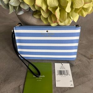 Kate Spade New York Slim Bee Fairmount Square Wristlet – Alice/Crem (427) – NWT